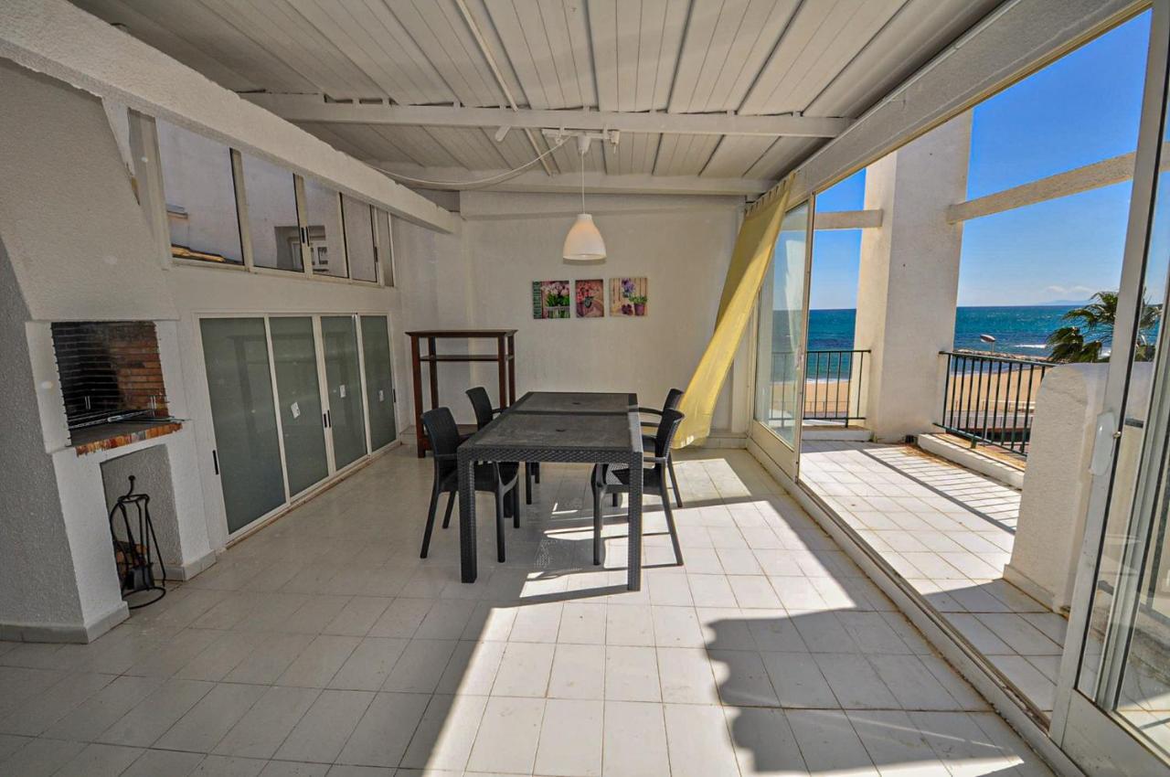 קמברילס Tallats Litoral Costa Dorada - Only Families מראה חיצוני תמונה